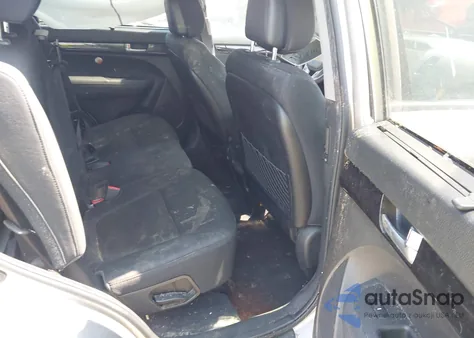 2014 Kia Sorento Lx from USA, damaged, VIN 5XYKT3A64EG445525